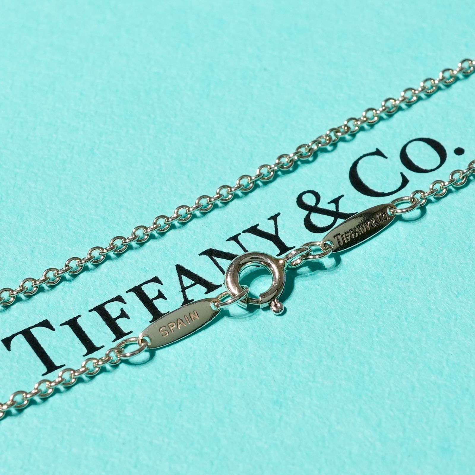 TIFFANY ティファニー ティファニーの日本限定ペンダントが登場。愛と希望に満ちた