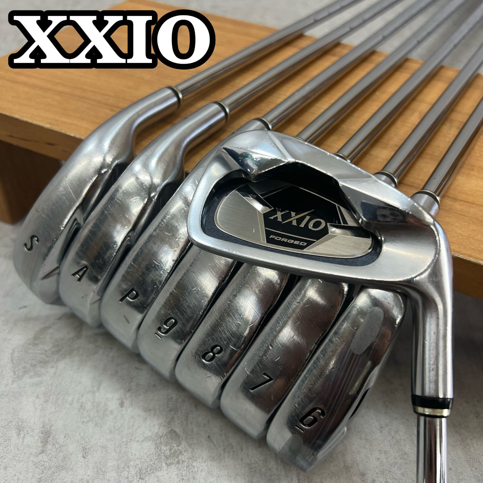 メンズ右利き初心者用　ゼクシオ　フォージド　ゴルフクラブセット　K-2269 レディース右利き 初心者〜 ゼクシオ 9代目 フレックスA ゴルフ
