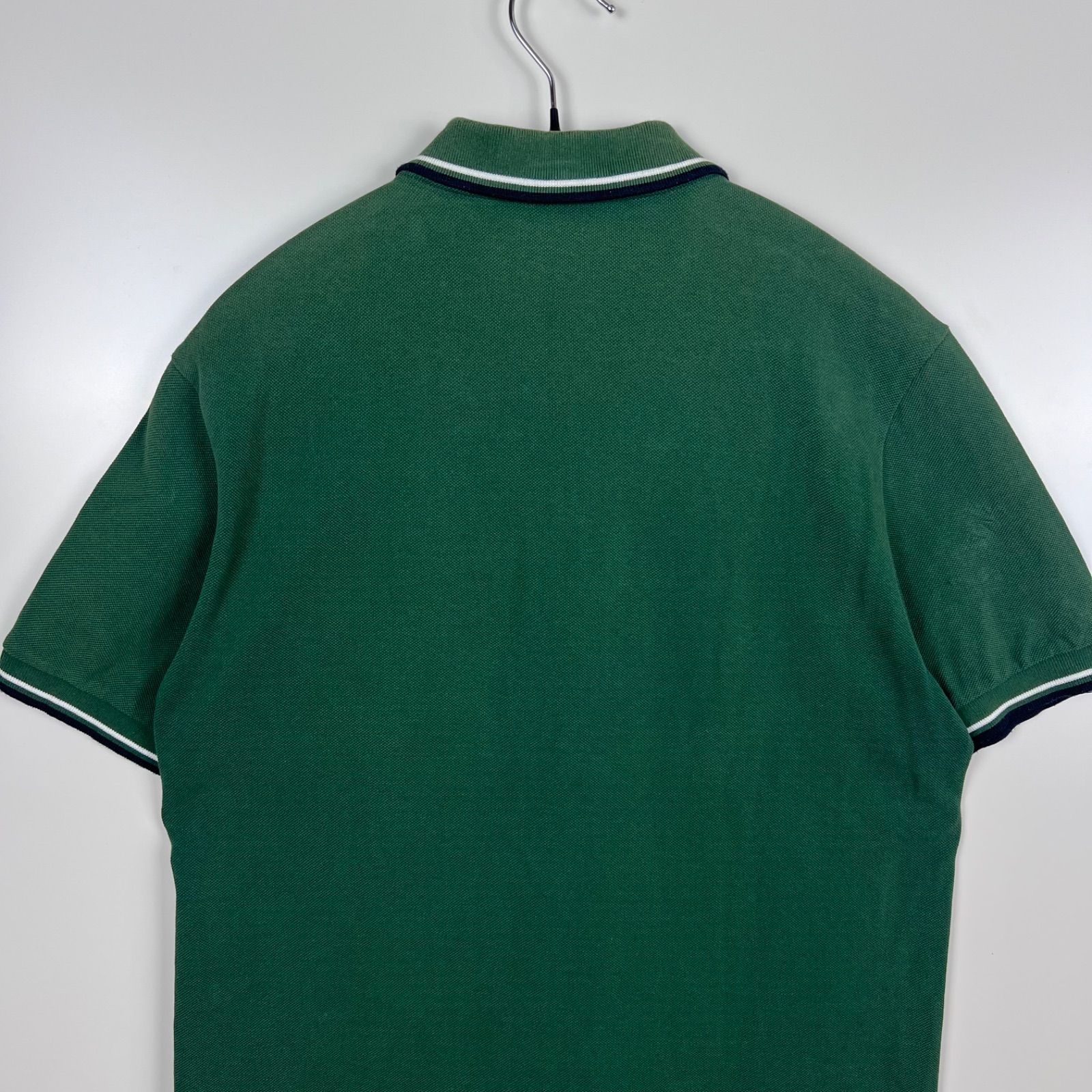 PRADA プラダ　リンガーポロシャツ　ラバーロゴ　ブラック　Sサイズ PRADA(プラダ) ワンポイントロゴポロシャツ UJN883 ネイビー
