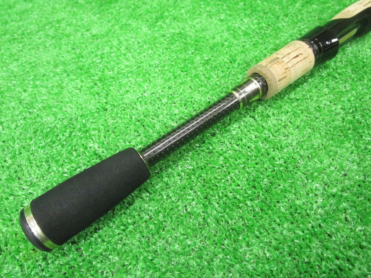 1005 世界第二位の高速巻き上げベイトリール!! ゴーストホーン グリーン 1005 世界第二位の高速巻き上げベイトリール!! ゴーストホーン グリーン