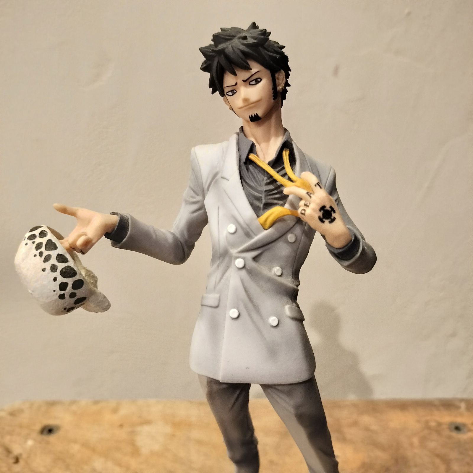 ワンピース/一番くじ/トラファルガー・ロー/フィギュア - メルカリ