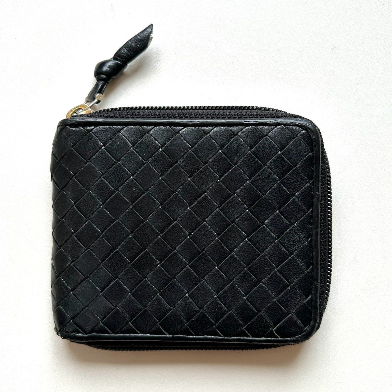 ボッテガヴェネタ BOTTEGA VENETA 二つ折り財布 ラウンドファスナー イントレチャート ブラック