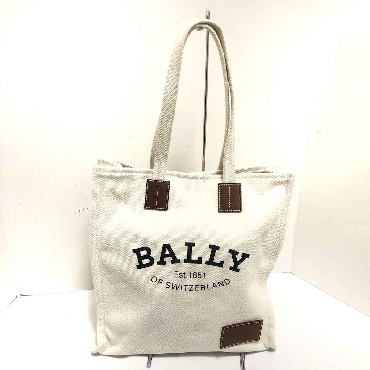 BALLY(バリー) トートバッグ美品 - アイボリー×黒 デカロゴ キャンバス