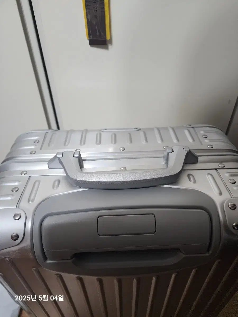 極美品 クイックシルバー 大容量 キャリーケース 110L スキー スノボ 旅行 極美品 クイックシルバー 大容量 キャリーケース 110L スキー