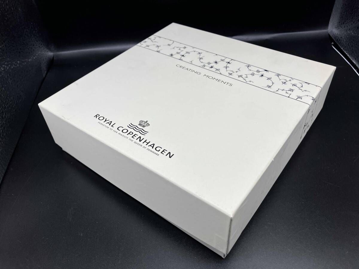 箱付き☆ ROYAL COPENHAGEN ロイヤルコペンハーゲン リーフ