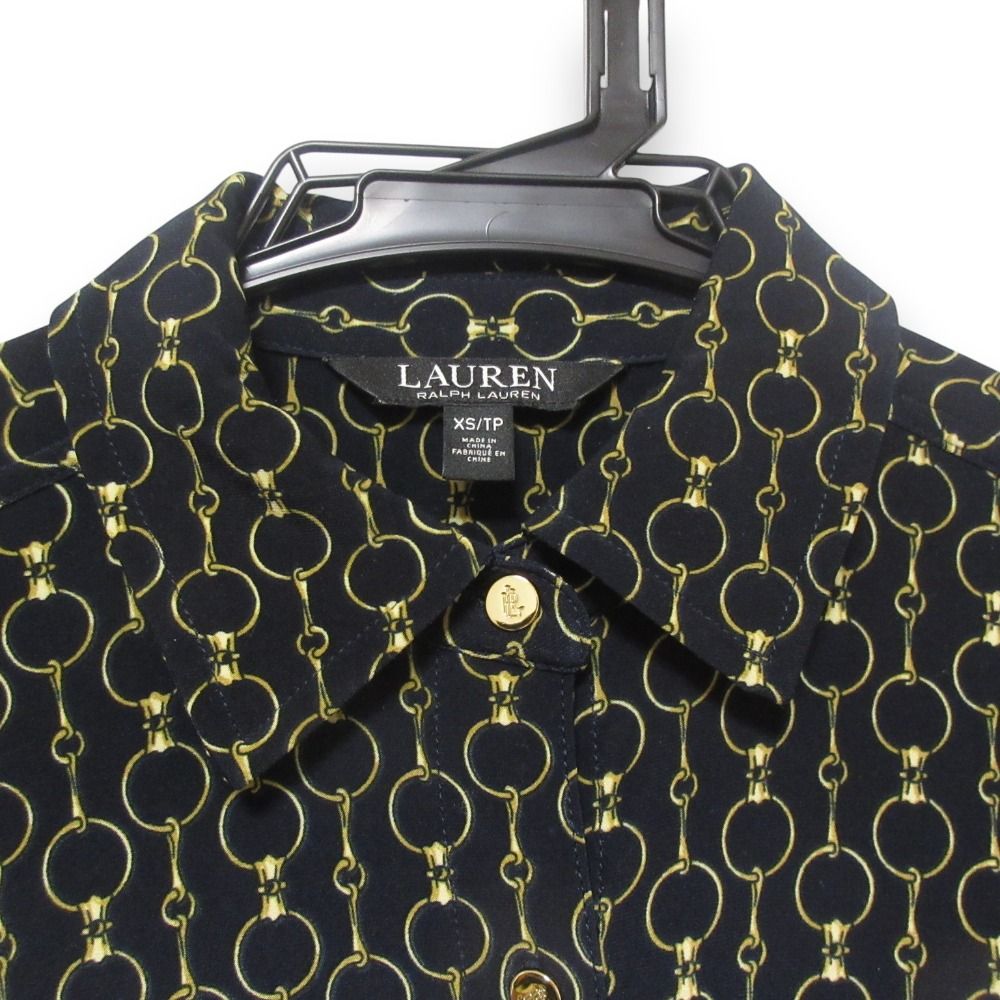 美品 LAUREN RALPH LAUREN ローレンラルフローレン チェーン柄 総柄 金釦 長袖 シャツ ブラウス XSサイズ ブラック×ゴールド レディース 古着 中古 USED 美品 LAUREN RALPH LAUREN ローレンラルフローレン チェーン柄