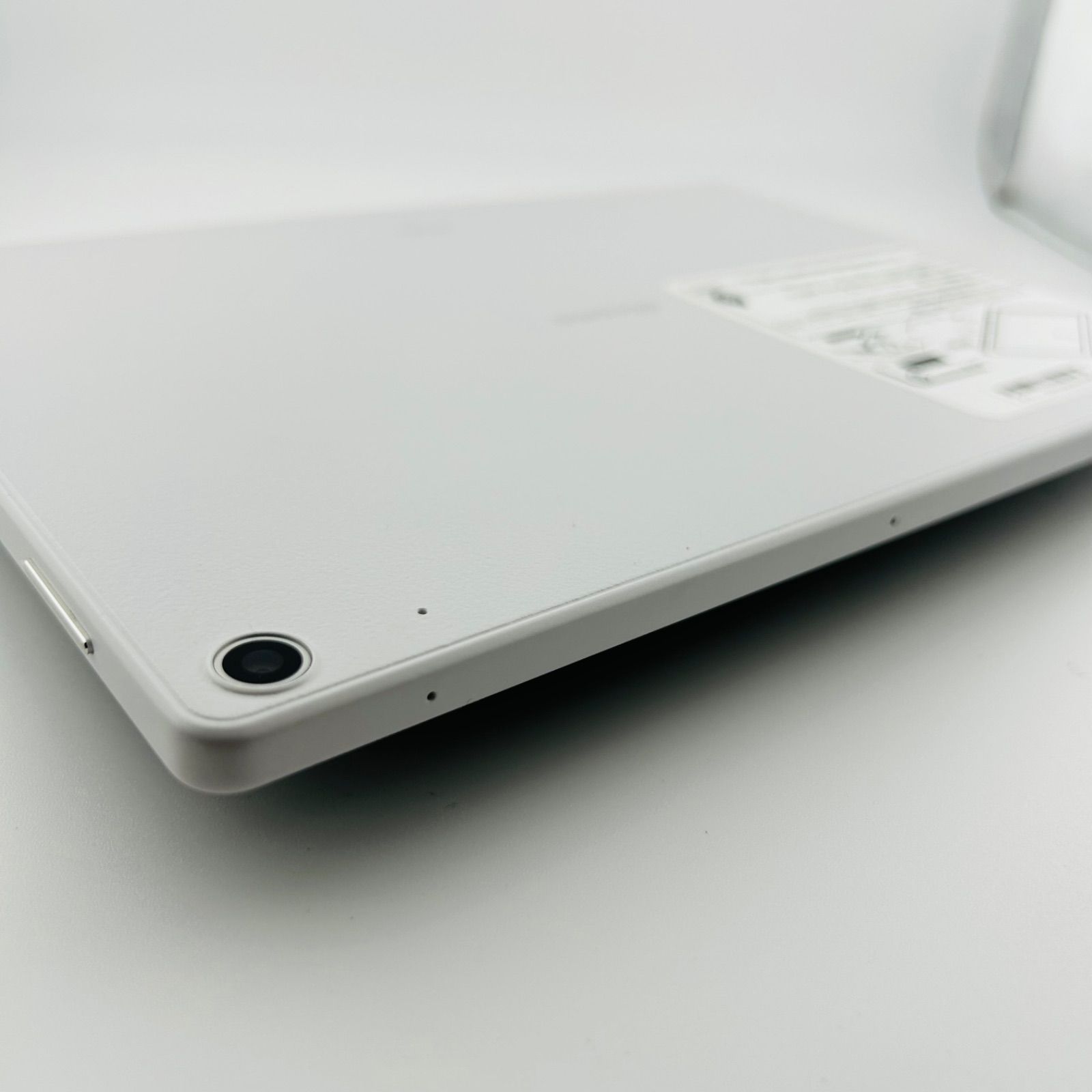 バッテリー良好 dtab d-51c 64GB ホワイト SIMフリー(simロック