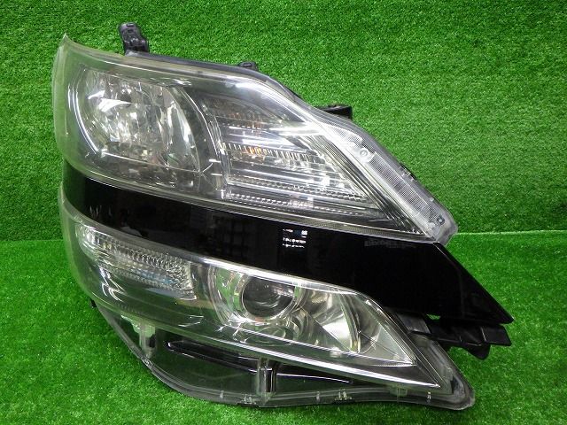 200系 ハイエース 3型 グリル クローム メッキ 標準用 オプション