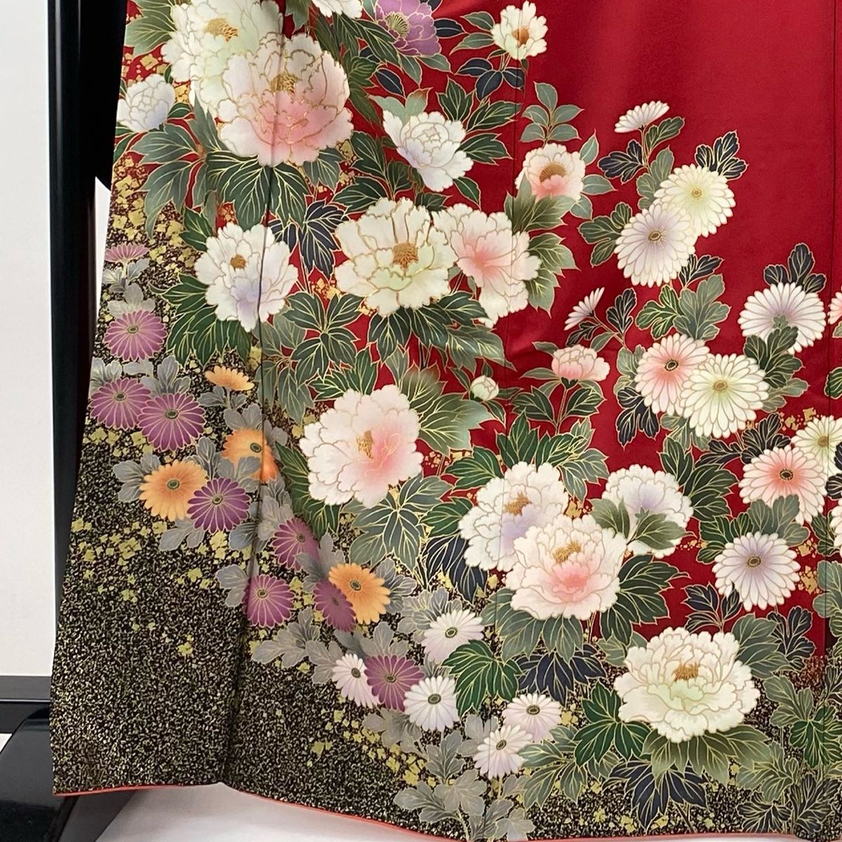 田中屋謹製 車輪に花々 菊花 牡丹 梅 薄桃色 金彩 刺繍 袷 正絹 振袖 着物 振袖 身丈167cm 裄丈66cm M 袷 牡丹 菊 金糸 金彩 赤 正絹 名品
