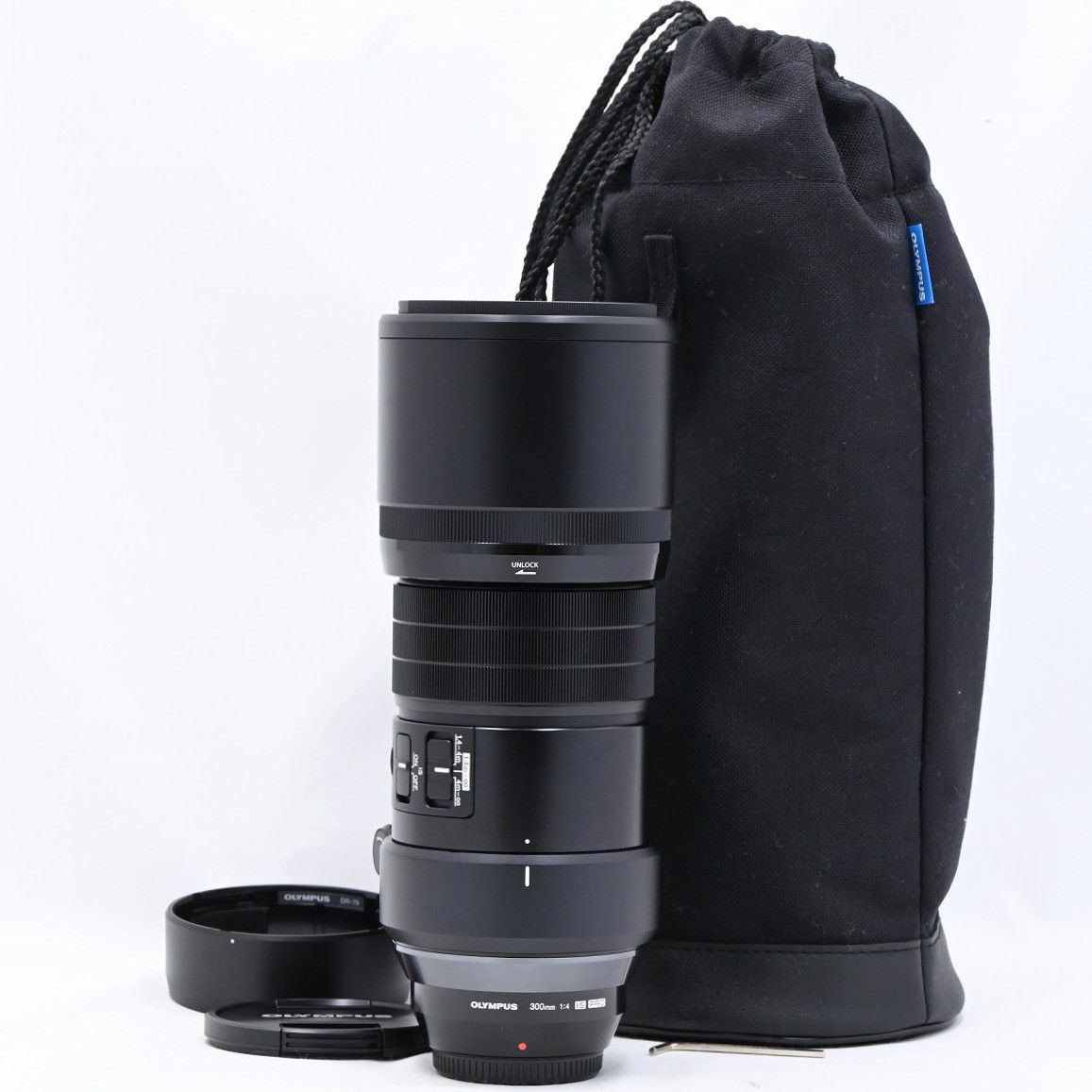 ◆中古・美品◆M.ZUIKO DIGITAL ED 300mm F4.0 IS PRO 　テレコン1.4x Teleconverter MC-14　ロープロレンズバッグ　まとめて