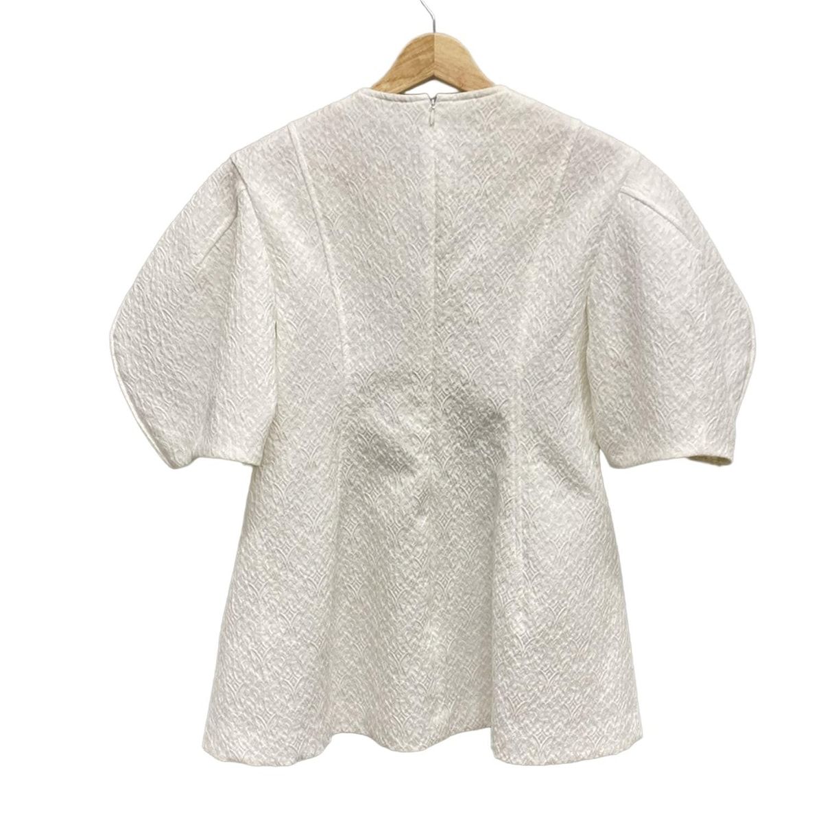 半袖 パフスリーブ