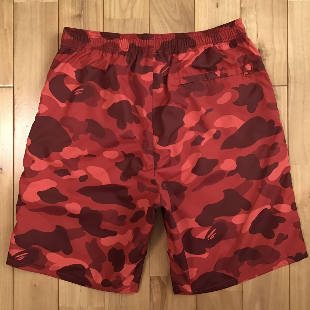 Red camo shark beach shorts Mサイズ a bathing ape BAPE シャーク ...
