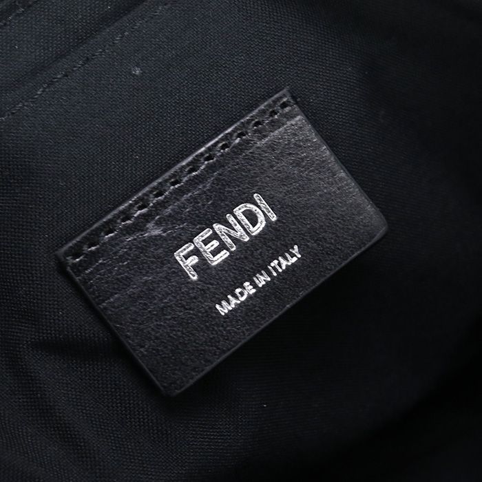 FENDI フェンディ カメラケース ダイアゴナル 7M0286 A9XS 斜め掛け ショルダーバッグ PVC【中古】 メンズ