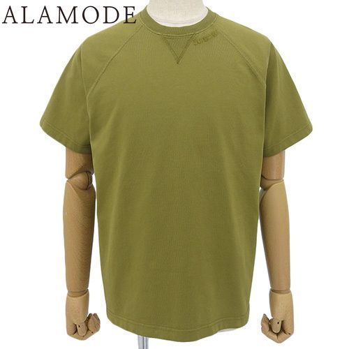 バーバリーです^_^ バーバリー初のモノグラムコレクション。キャンペーンビジュアル