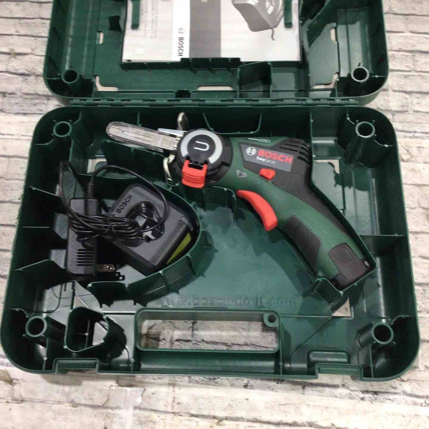 ボッシュ BOSCH 10.8Vコードレスマイクロソー CUT1108 川口店
