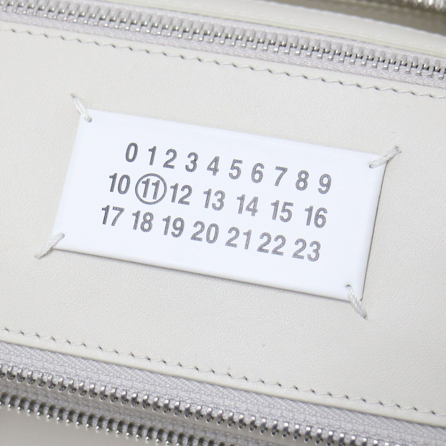 新品】Maison Margiela メゾン マルジェラ バッグ ホワイト 白 / 5AC 