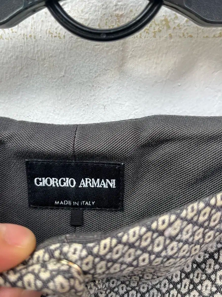 真作/高木富三/嵐山春景/保津川/山水図/青緑岩絵具/掛軸/名家伝来AH-563 真作/高木富三/嵐山春景/保津川/山水図/青緑岩絵具/掛軸/名家