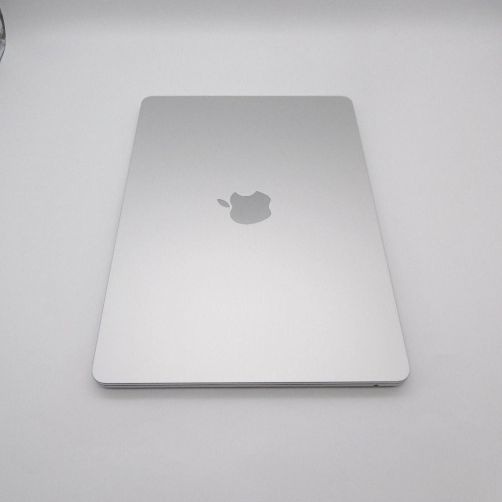 Apple MacBook Air Liquid Retina 13.6インチ MLXY3J/A シルバー M2  