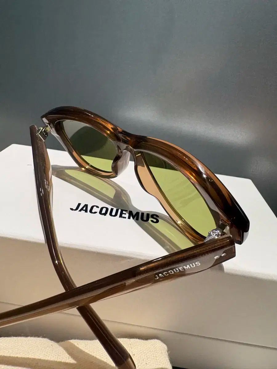 新品 JACQUEMUS Jacquemus（ジャックムス) サングラス/ ジェニー