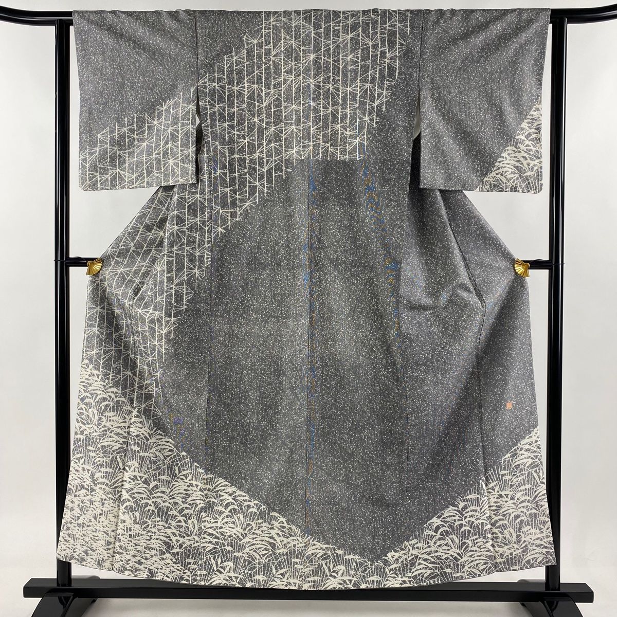 訪問着 身丈155.5cm 裄丈62cm S 袷 紬地 落款 幾何学模様 葉柄 墨色 正絹 名品