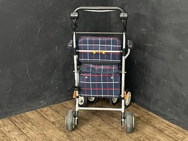 TacaoF CZV-08412 シルバーカー 【中古】 幸和製作所 格子紺