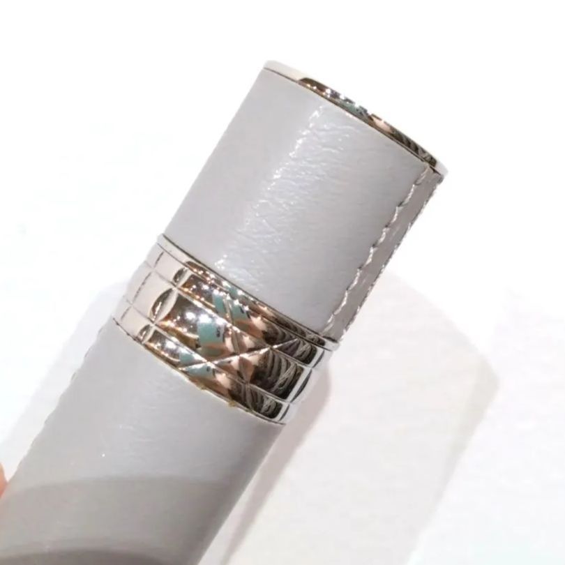 新品未使用 クリスチャンディオール 香水 アトマイザーケース DIOR ディオール アトマイザー 香水ケース ノベルティ - メルカリ