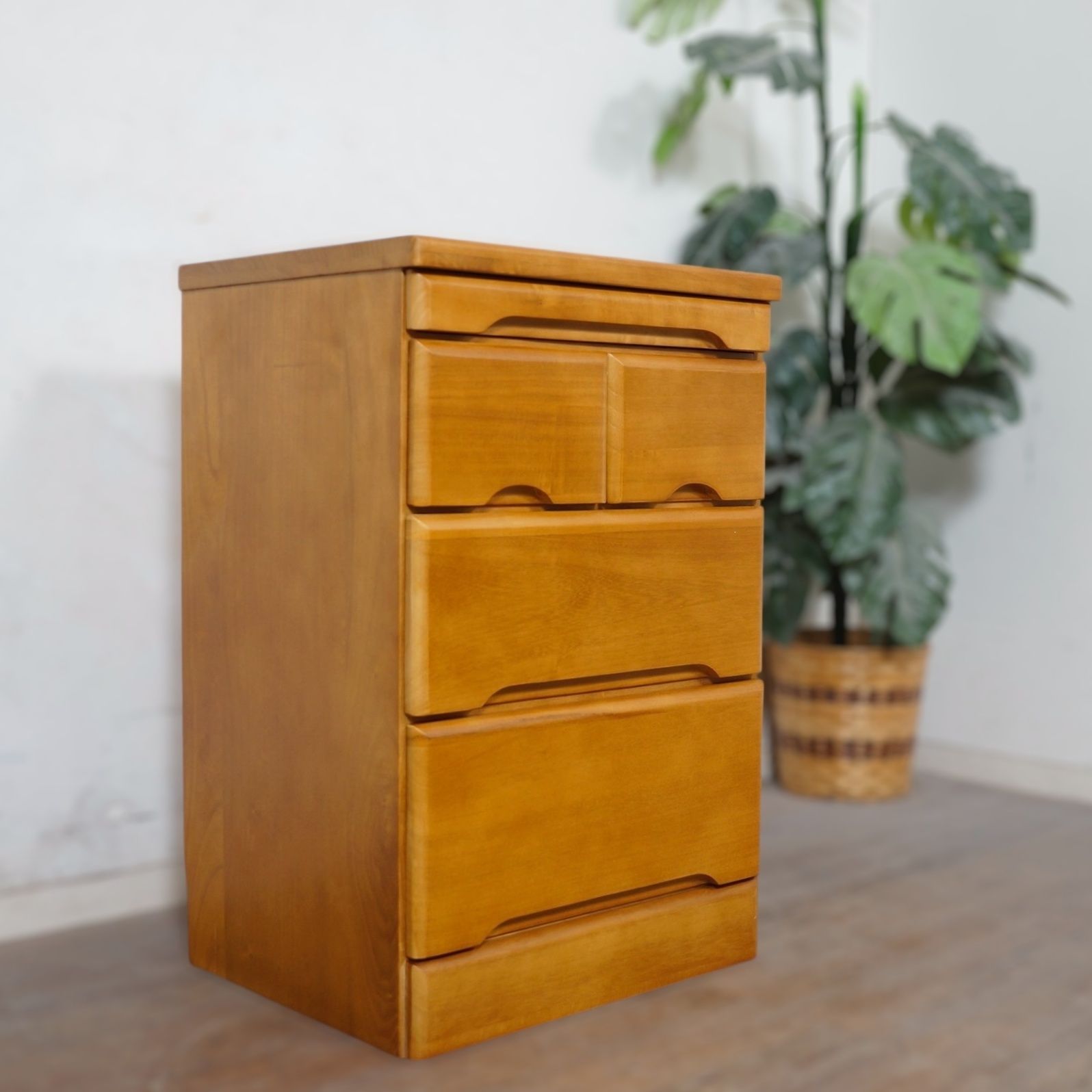 K お仏壇チェスト 20号対応 完成品 高さ70cm 桐材 スライド棚付き 仏具収納 和室 リビングに