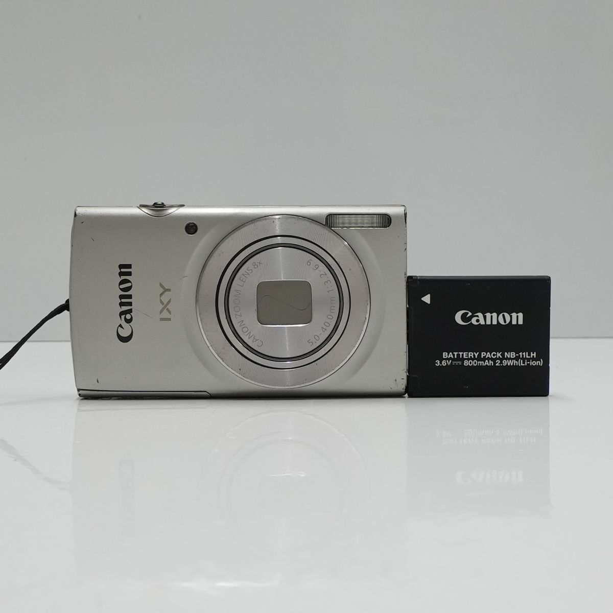 Canon IXY 200 USED品 デジタルカメラ 本体＋バッテリー 光学8倍ズーム