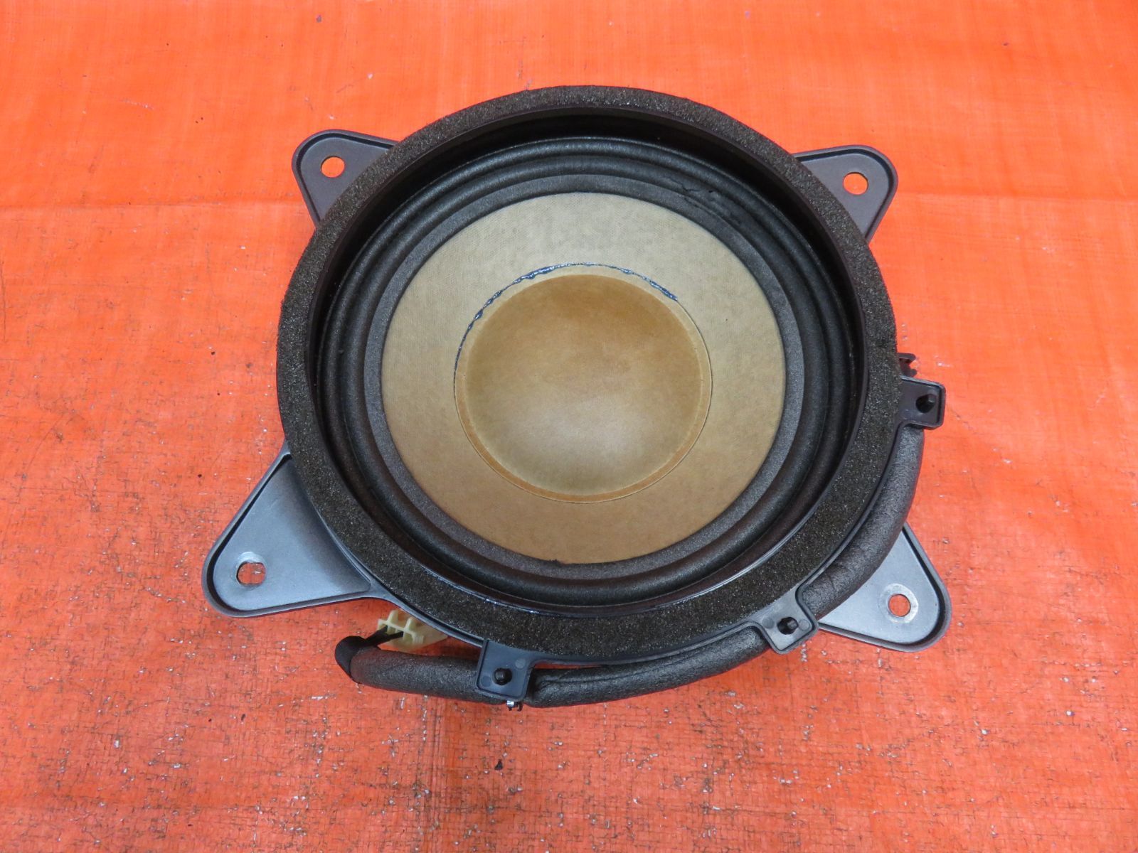 アルパイン ALPINE ボックス型サブウーファーSWE-1400【カー用品