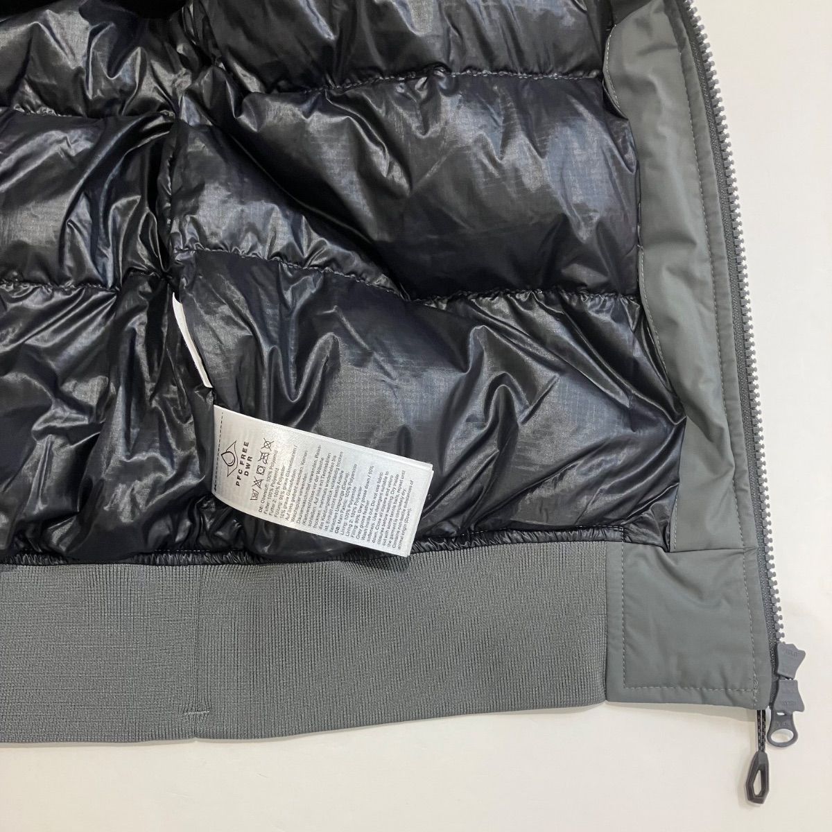 マムート　MA-1 XLサイズ 1013-03020 ボンバージャケット　黒 MAMMUT（マムート） Floeberg IN Bomber Jacket AF Men 1013-03020