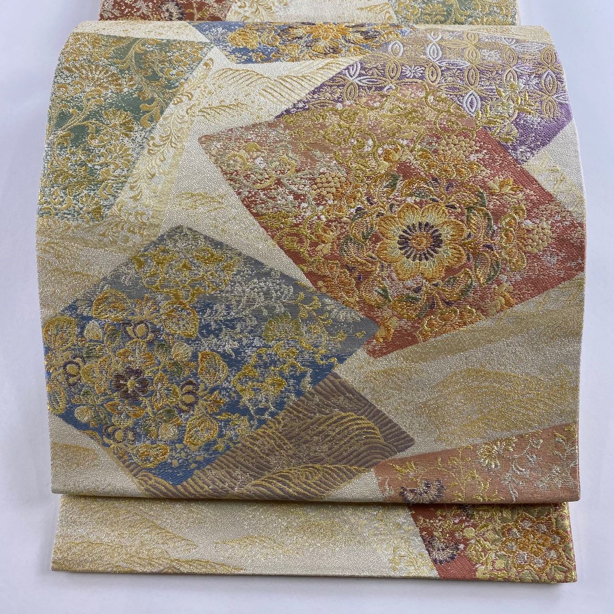 袋帯 秀品 色紙 華文 金銀糸 箔 ベージュ 六通 正絹