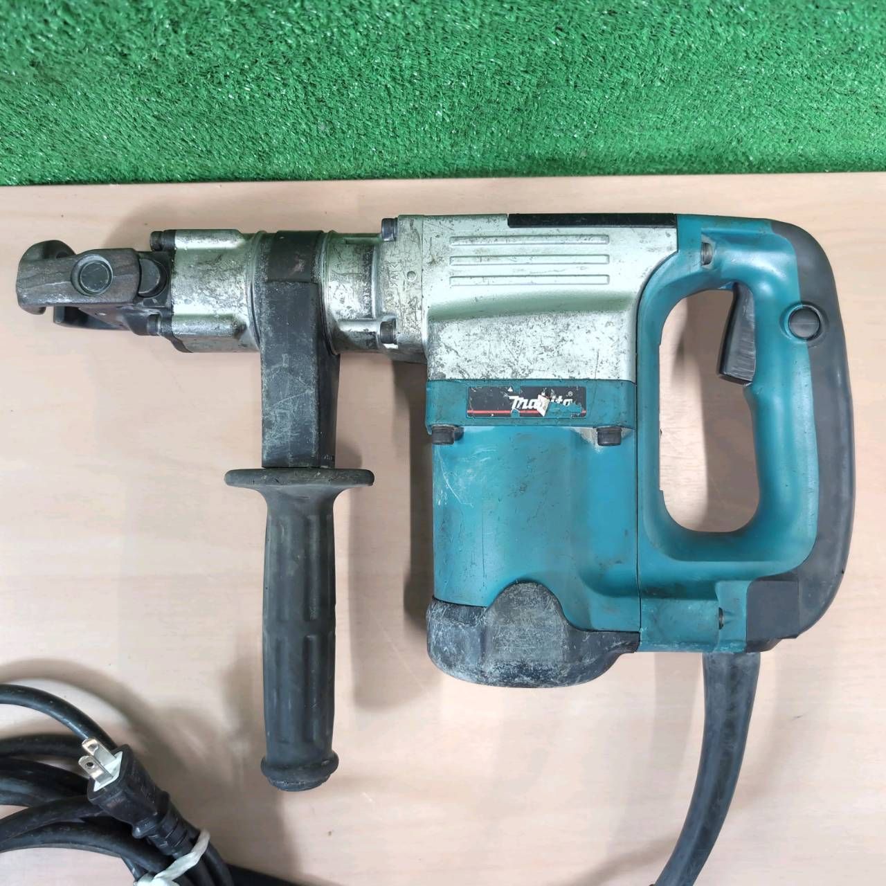 ケース-ブルポイント付 動作