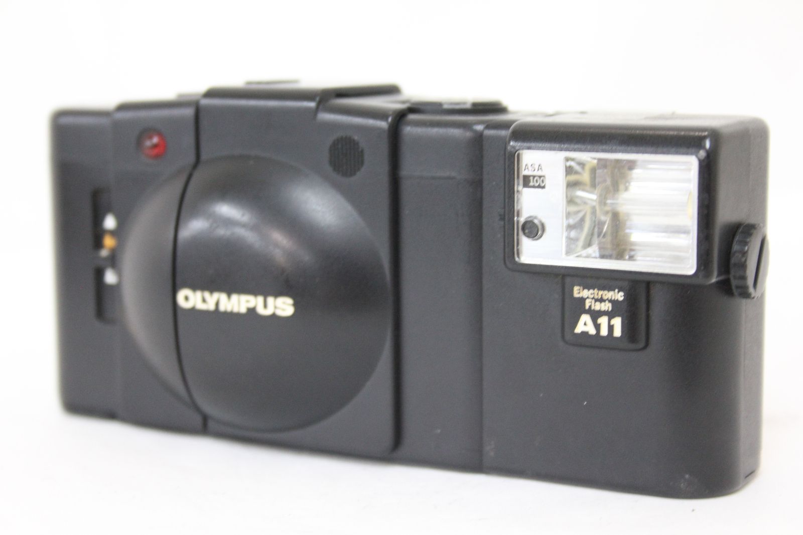 35mm XA2 Olympus Film Camera f3.5 OLYMPUS Lens with F3.5 Japan D