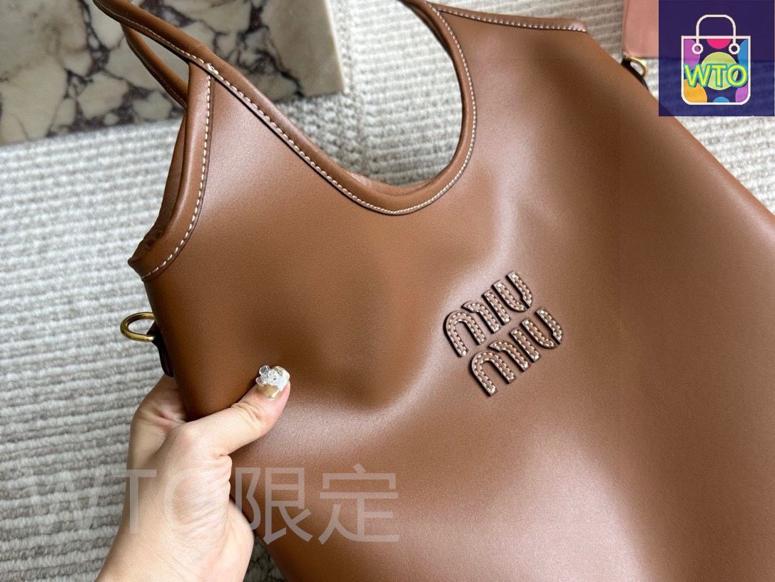 お値下げしました！ミュウミュウ トートバッグ ショルダーバッグ  