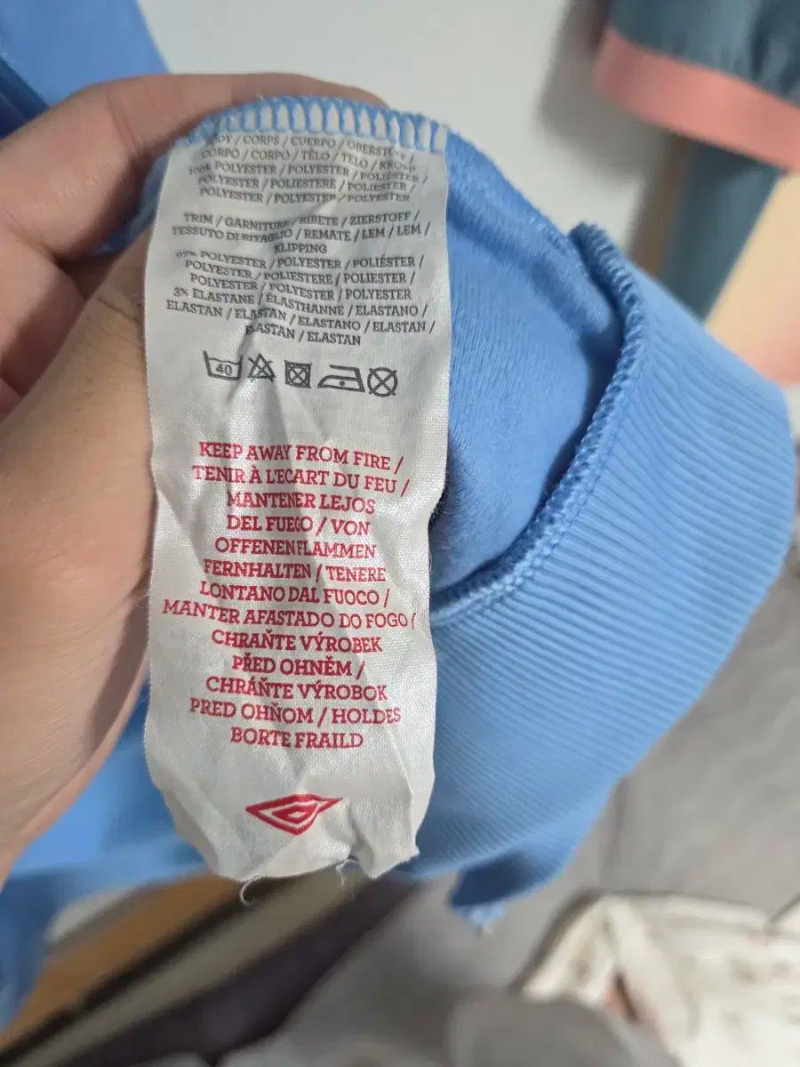 幅広い品揃え。 マンチェスターシティ 11 12 ジャケット XL ストレッチ