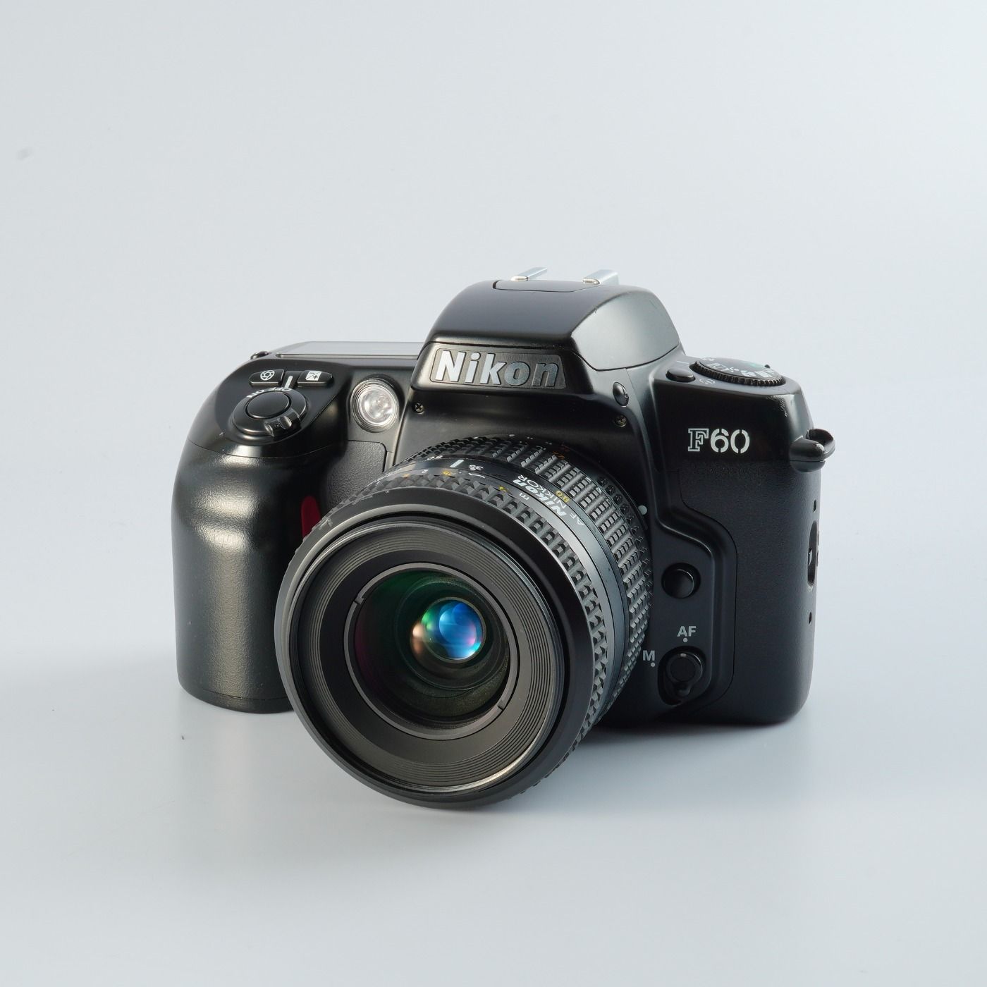Nikon ニコン F60 (N60) + AF Nikkor 35-80mm F/4-5.6D AF フィルム一眼レフカメラ