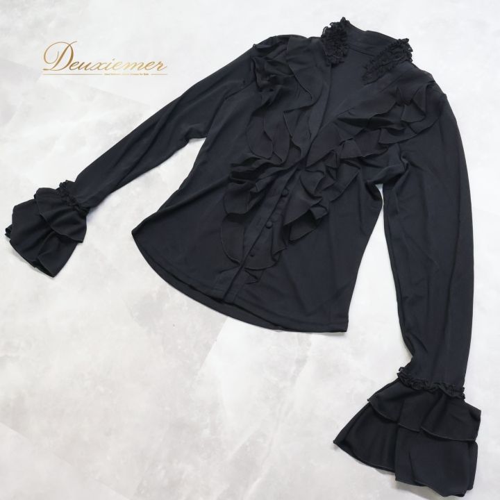 ブラック系 舞台