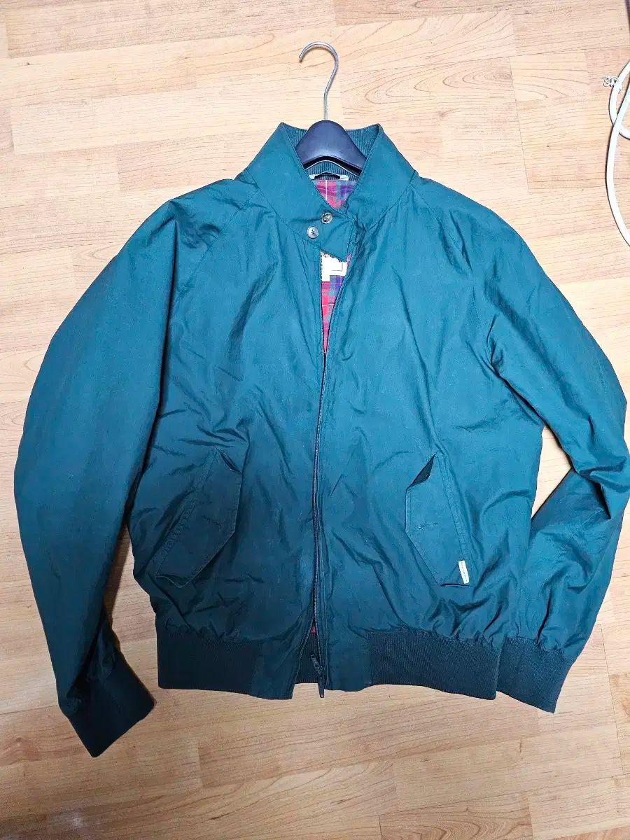 【雷市場（ポンジャン）商品韓国直送】 BARACUTA(バラクータ) G9 オーセンティック/アーカイブ フィット 42 レーシング 緑