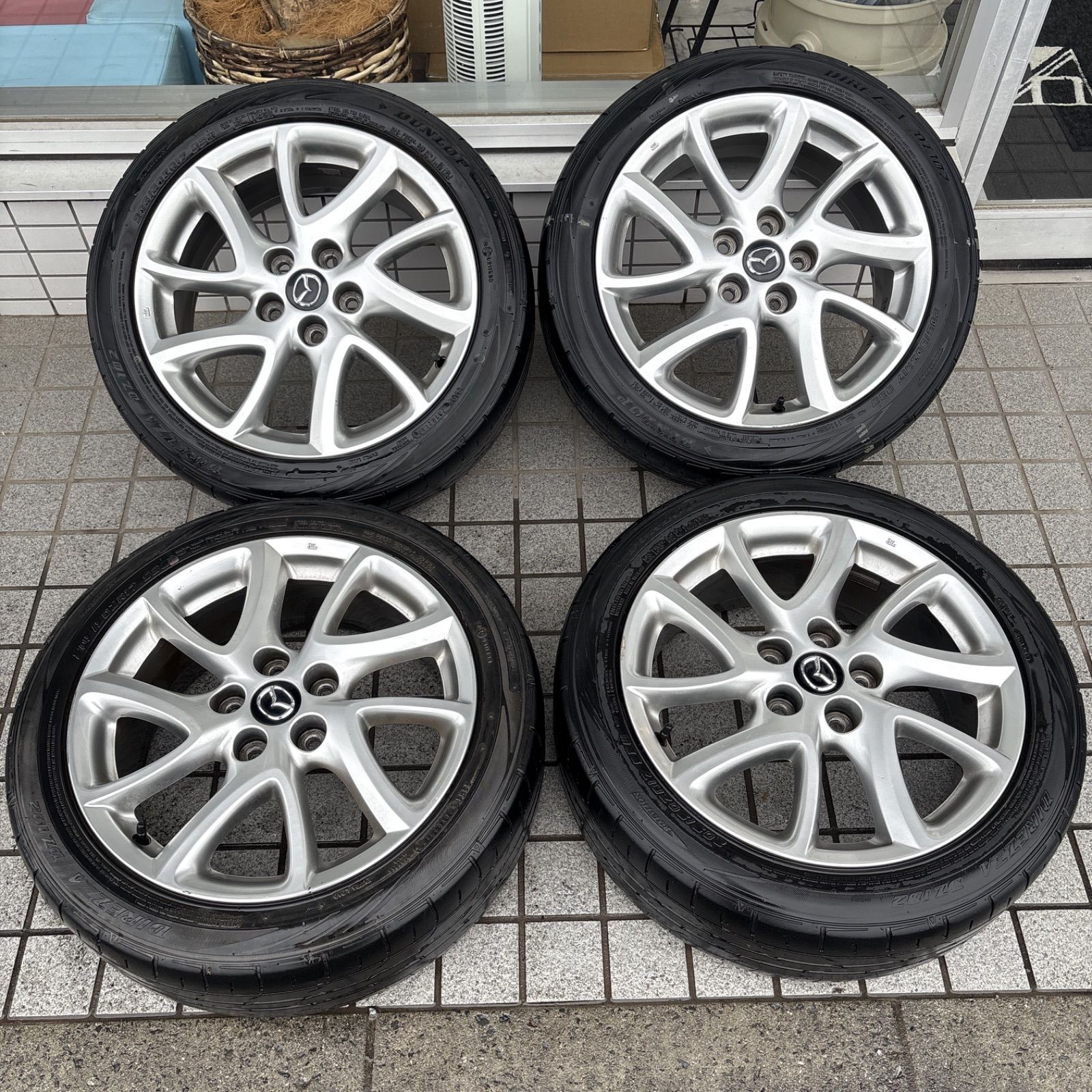 MAZDA マツダ プレマシー 純正ホイールタイヤセット 17インチ 205|50r17 17×7j
