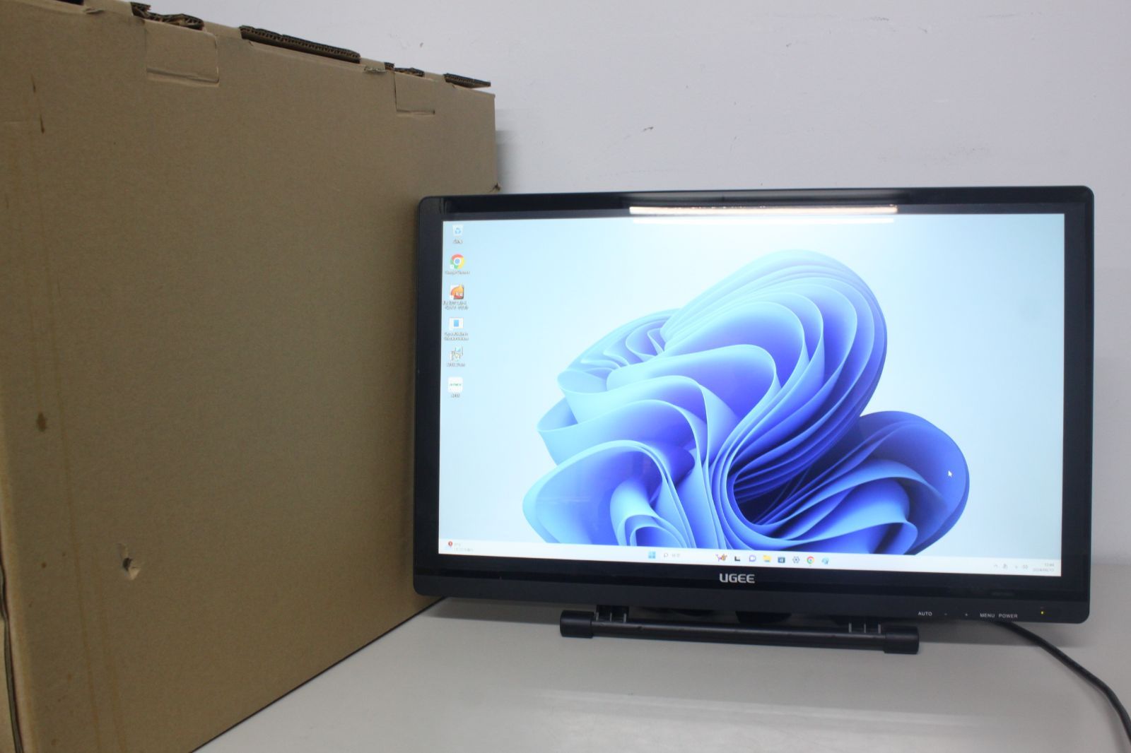現状品】Ugee/UG-2150/液晶ペンタブレット/21.5インチ ⑤ 【公式通販】