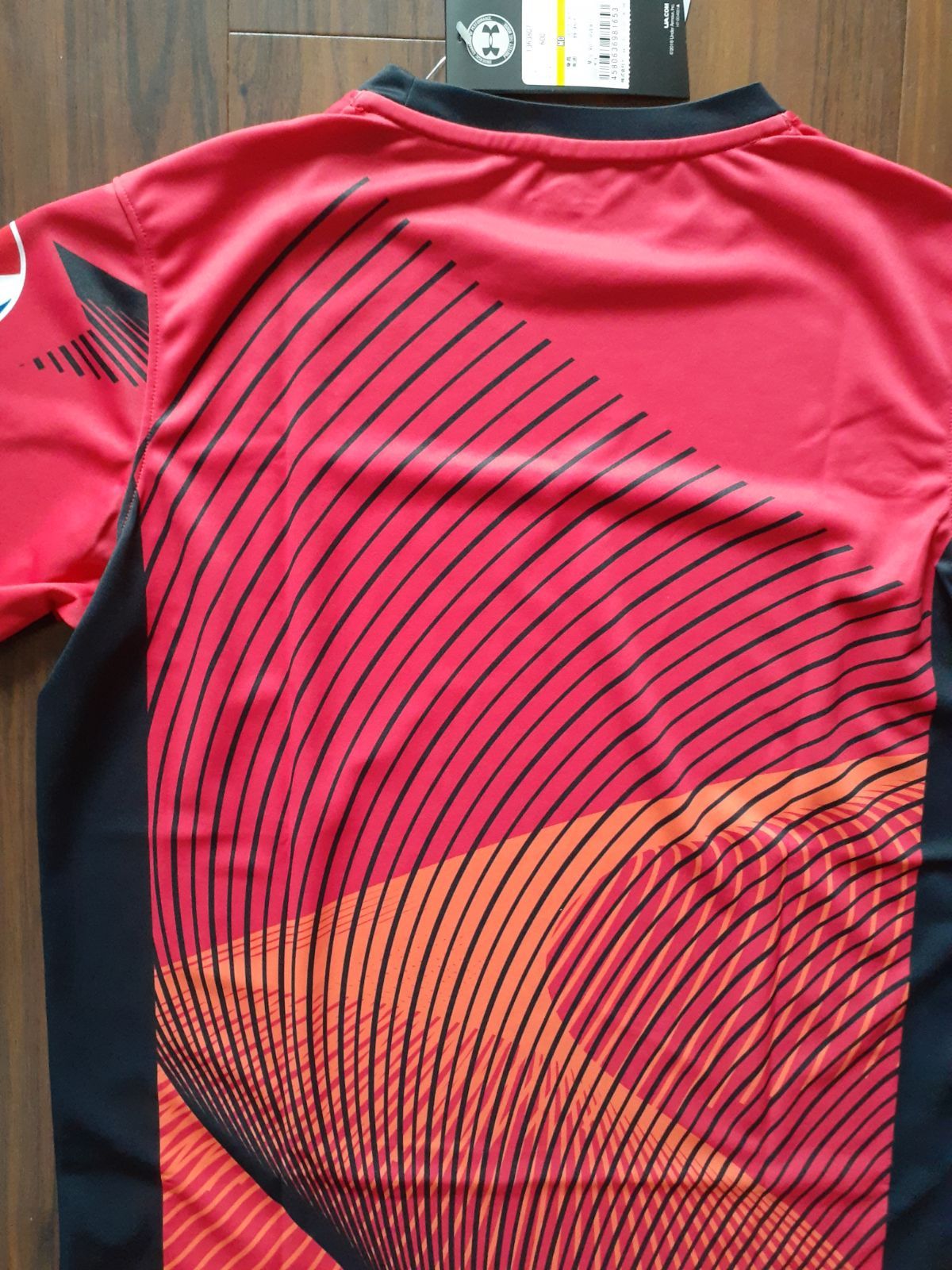 再入荷のおすすめ最新情報 新品 SUNBIRDS SUNTORY UNDERARMOUR アンダーアーマー ウェア