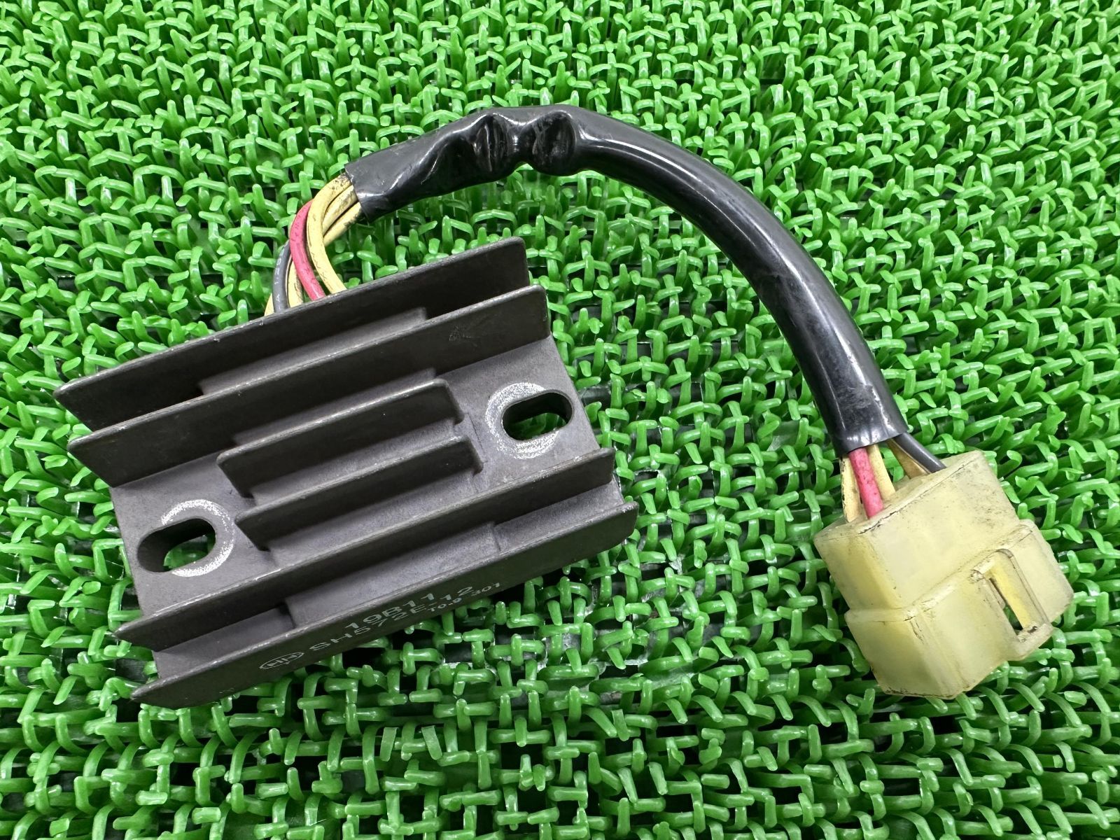 ＧＳＸ400Ｆ ＧＳＸ400ＦＳインパルス レギュレーター 新品 R89社外 GSX400F GSX400FS インパルス レギュレーター レクチ 90日保証