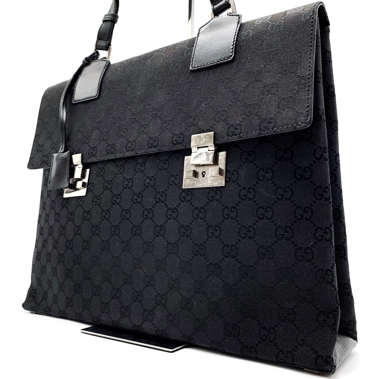 ✨良品✨ GUCCI グッチ ビジネスバッグ トートバッグ フラップ GG柄 