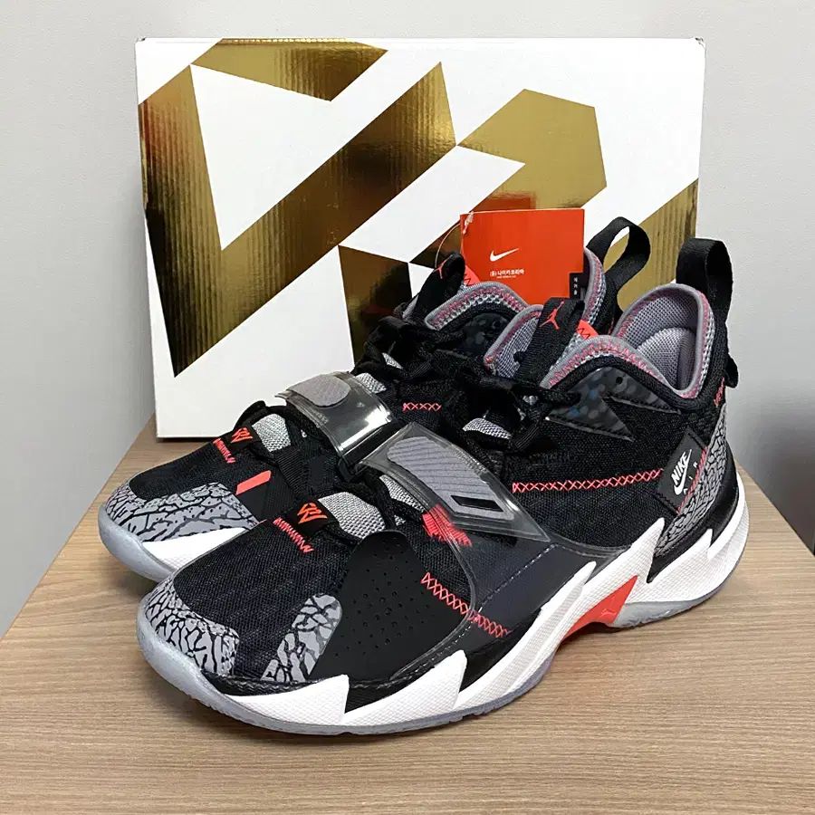 NIKE ナイキ ジョーダン ワイノット ゼロ 3 280mm バスケットシューズ 正規品