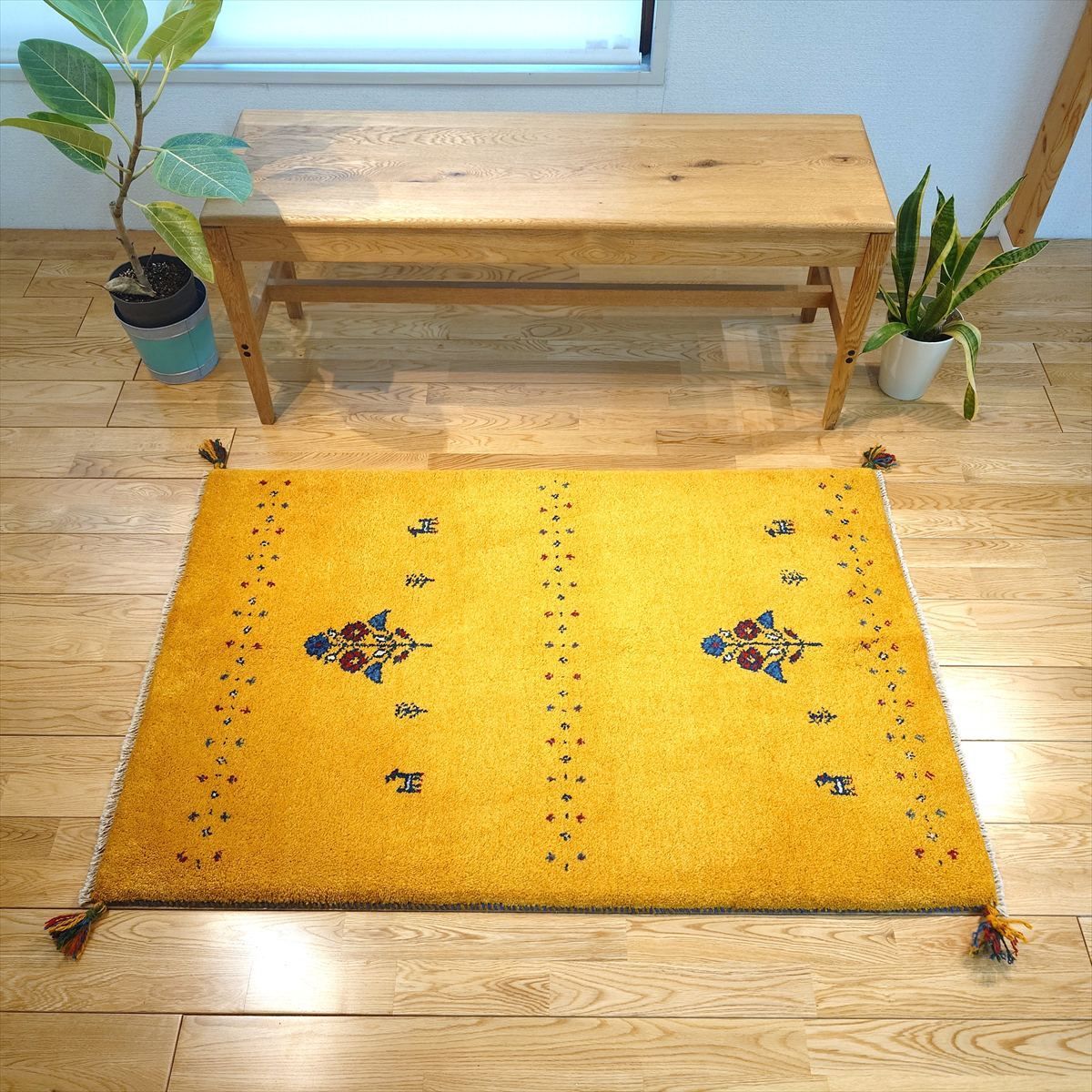 ペルシャ ギャッベ 玄関マット大 ウール 122x82cm 黄金色 花 羊ヤギ  