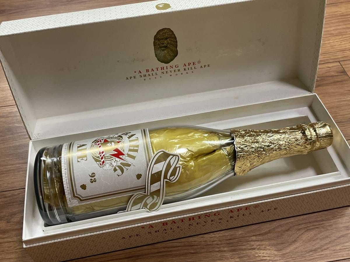 52 未使用品 A BATHING APE アベイシングエイプ Champagne bottle neon 