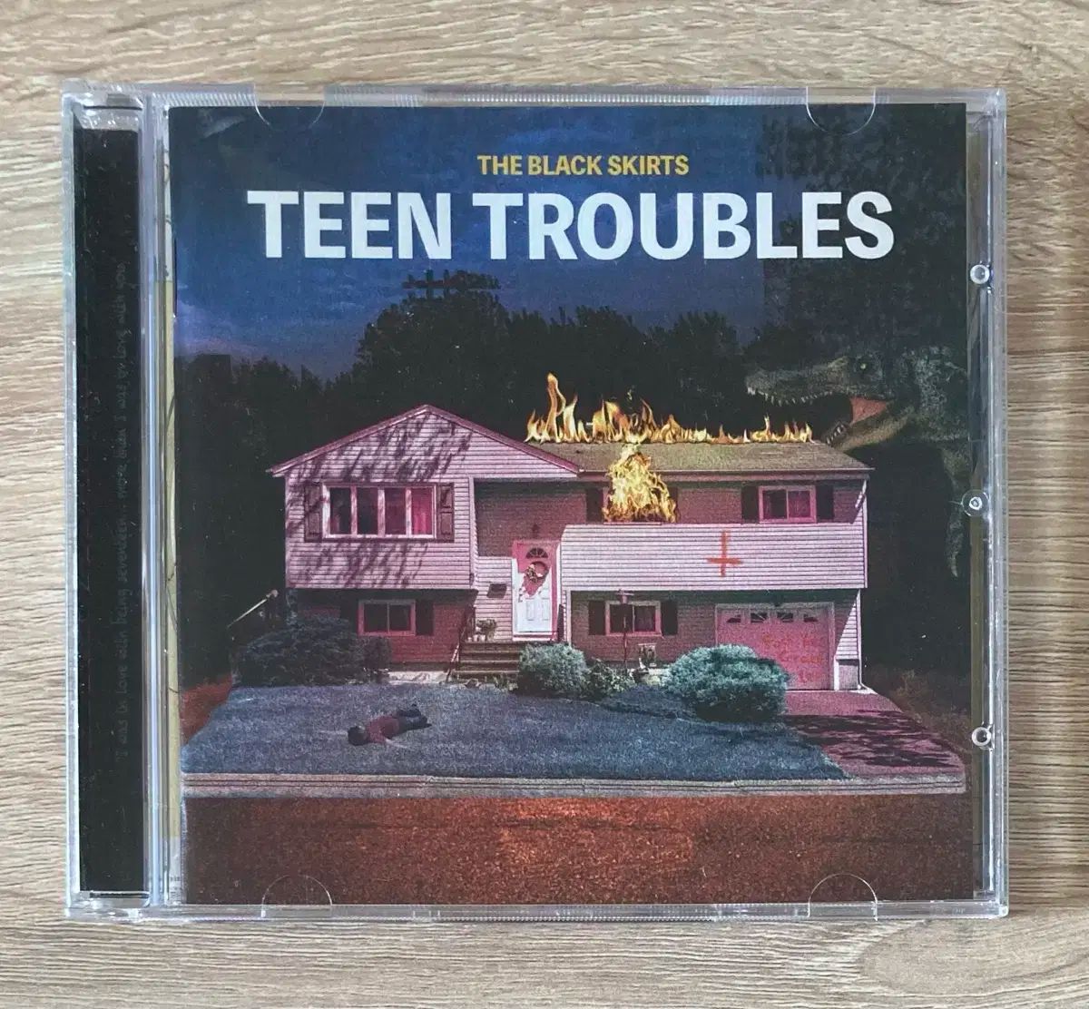 The Black Skirts コムジョンチマ ー Part 3 TEEN TROUBLES CD 初回コーティング
