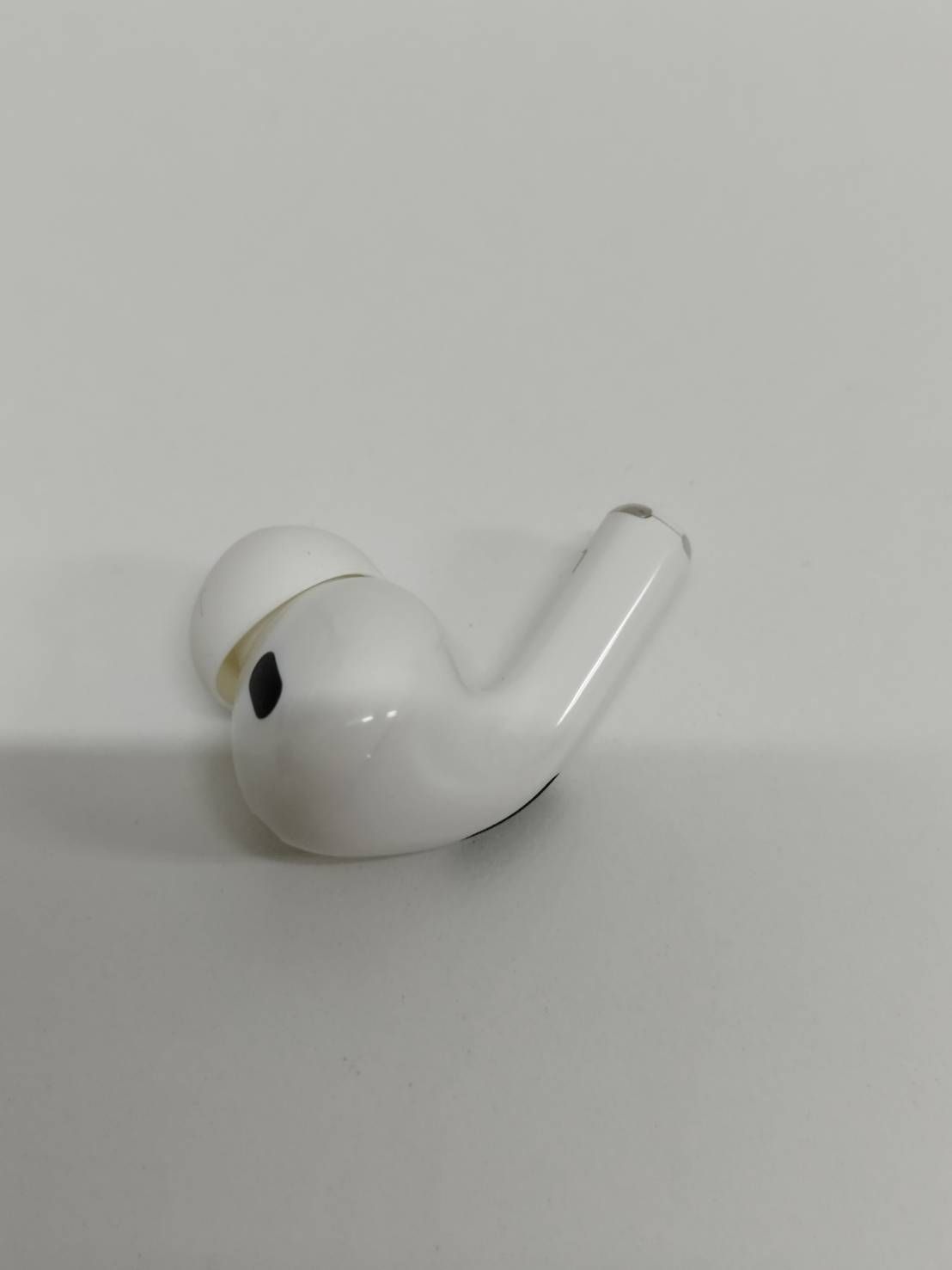 正規品】AirPods Pro 第2世代/A2699/ワイヤレスイヤホン/左耳