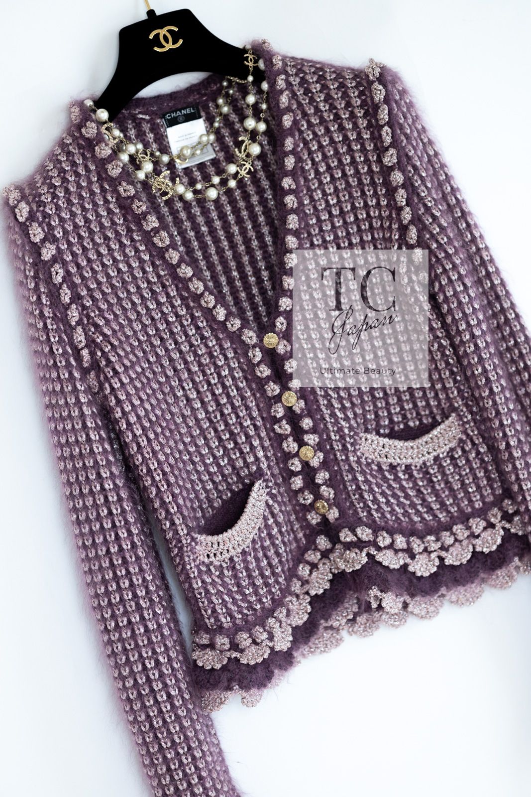 CHANEL - シャネル カーディガン CHANEL プラム パープル ピンク モヘア 柔らか ニット ストレッチ かぎ編 クロシェット 超美品 38 CHANEL シャネル カーディガン プラム パープル ピンク モヘア