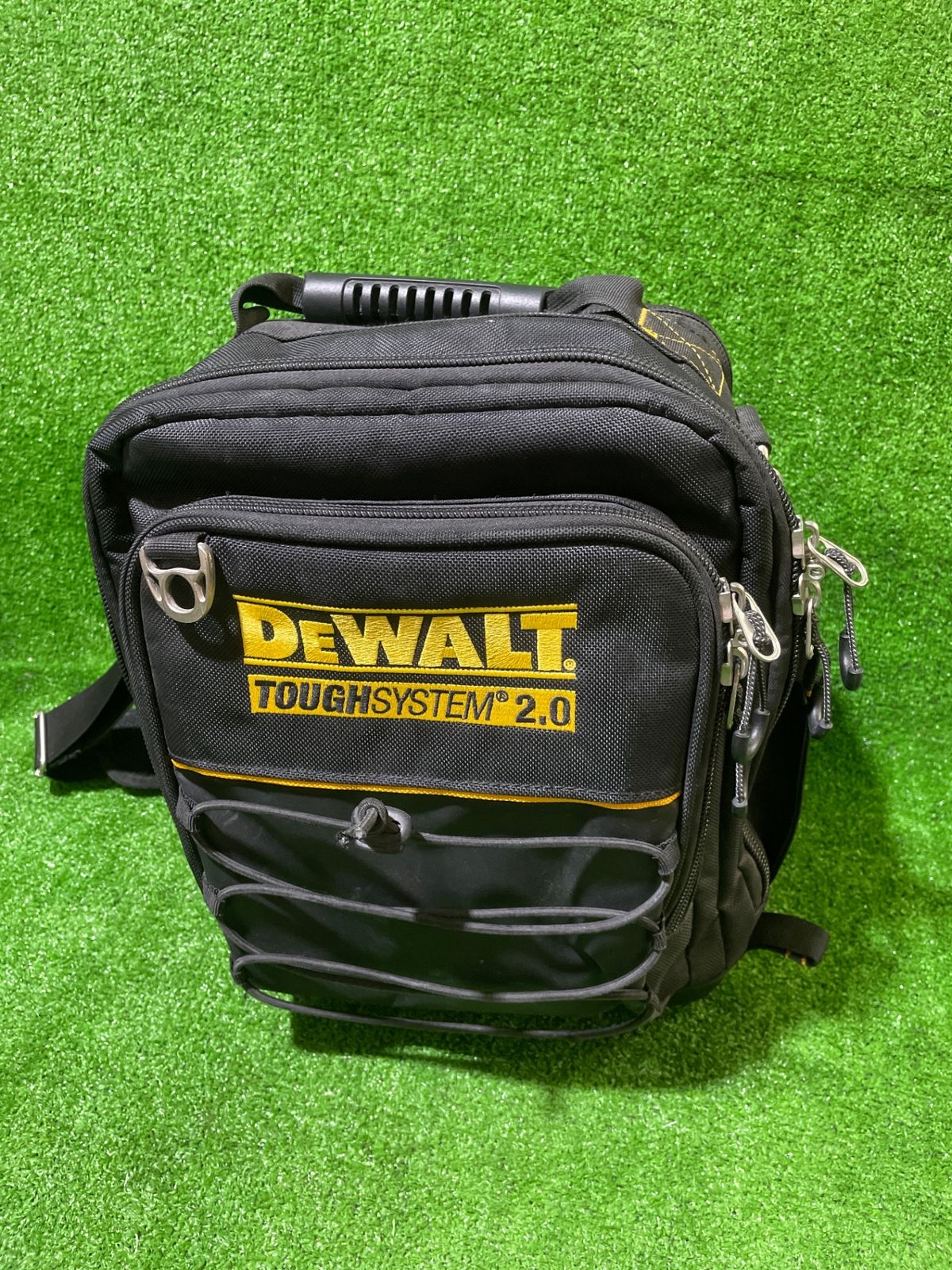 DEWALT DWST83524-1 TOUGH SYSTEM™2.0 ハーフサイズツールバッグ エ-302